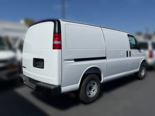 Chevrolet Express Cargo Van Work Van RWD 2500 135"