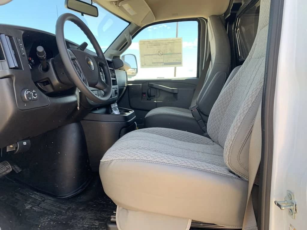 Chevrolet Express Cargo Van Work Van RWD 2500 135" 2026 — side view