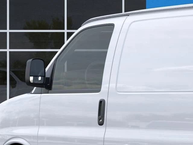 Chevrolet Express Cargo Van Work Van RWD 2500 135" 2026 — side view
