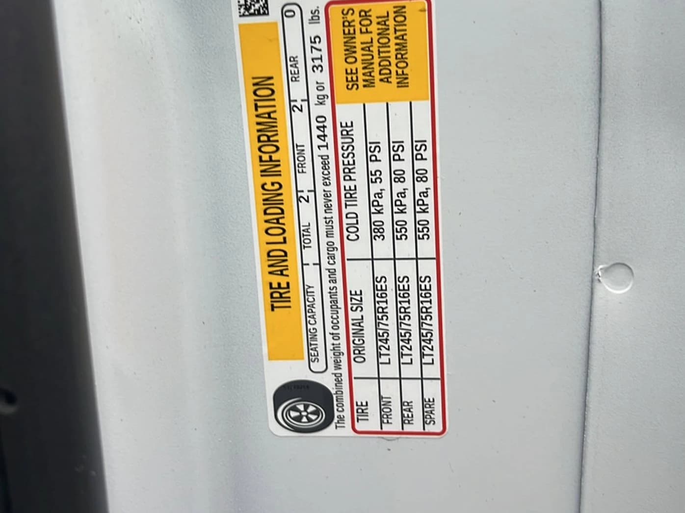 Chevrolet Express Cargo Van Work Van RWD 2500 135" 2025 — side view