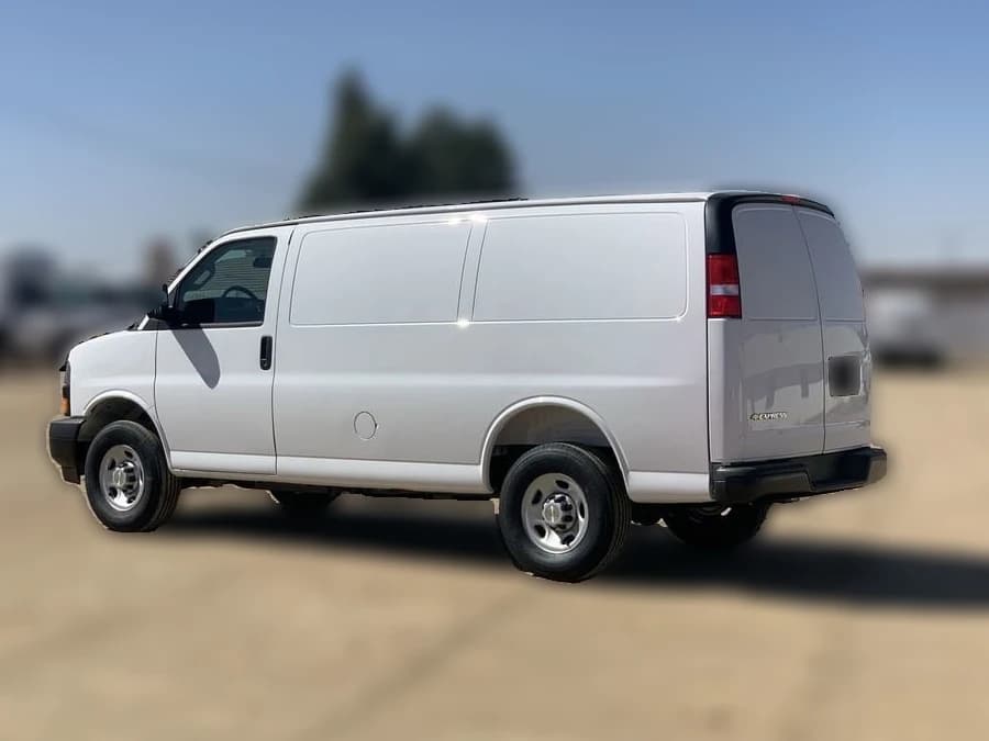 Chevrolet Express Cargo Van Work Van RWD 2500 135" 2026 — side view