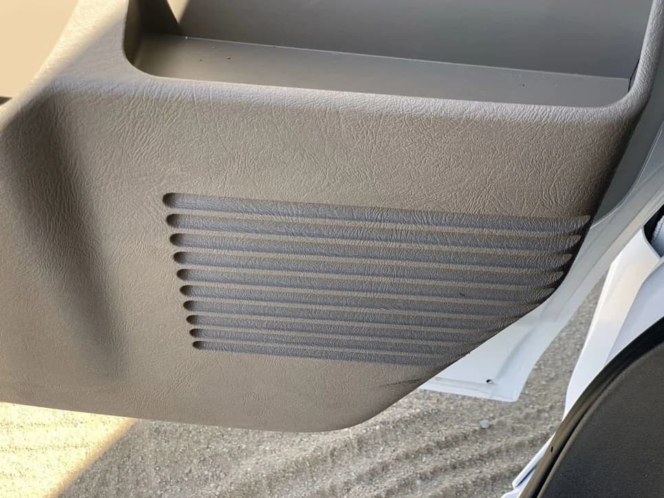 Chevrolet Express Cargo Van Work Van RWD 2500 135" 2026 — side view