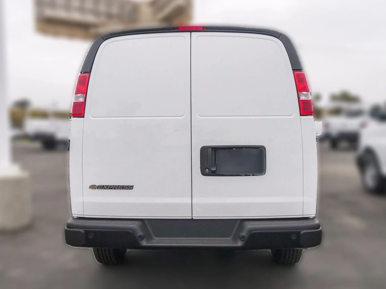 Chevrolet Express Cargo Van Work Van RWD 2500 155" 2026 — side view