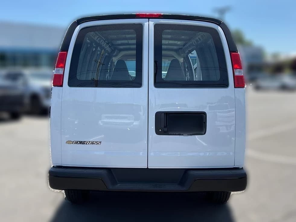 Chevrolet Express Cargo Van Work Van RWD 2500 155" 2026 — side view