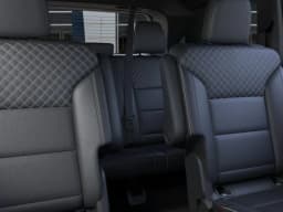 GMC Acadia AWD Denali 4dr 2027 — side view