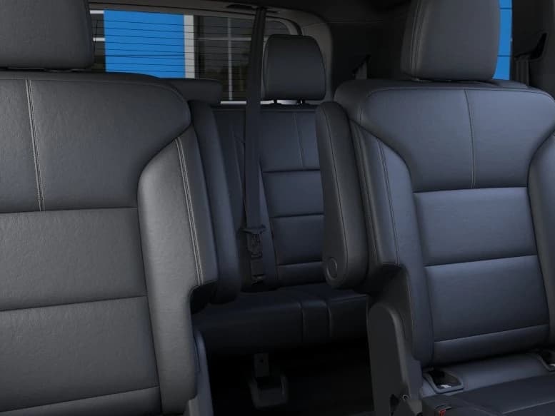 GMC Acadia FWD Elevation 4dr 2026 — side view