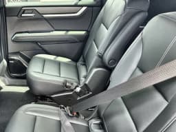 GMC Acadia FWD Elevation 4dr 2026 — side view