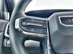 GMC Acadia FWD Elevation 4dr 2026 — side view