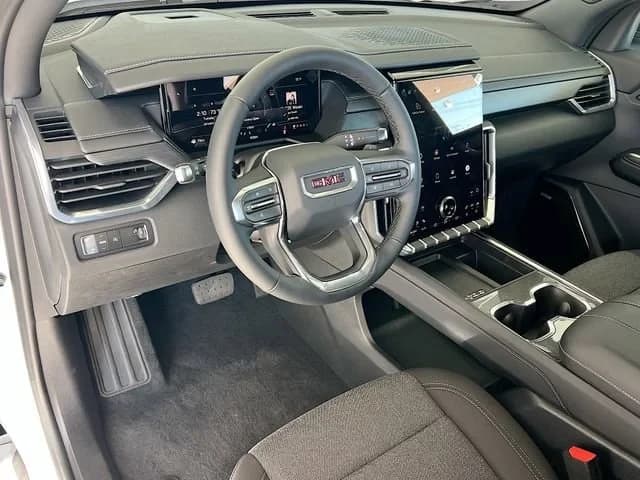 GMC Acadia FWD Elevation 4dr 2026 — side view