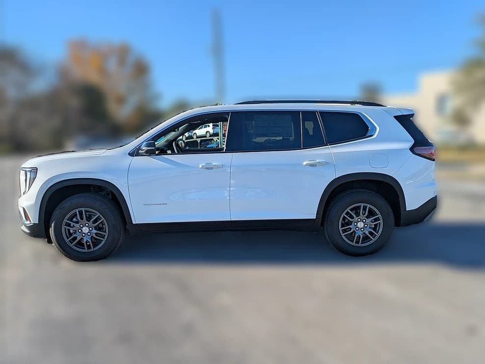 GMC Acadia FWD Elevation 4dr 2026 — side view