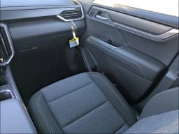 GMC Acadia FWD Elevation 4dr 2026 — side view