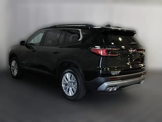GMC Acadia FWD Elevation 4dr 2026 — side view