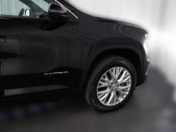 GMC Acadia FWD Elevation 4dr 2026 — side view