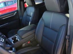 GMC Acadia FWD Elevation 4dr 2026 — side view