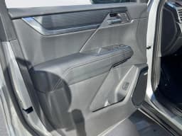 GMC Acadia FWD Elevation 4dr 2026 — side view
