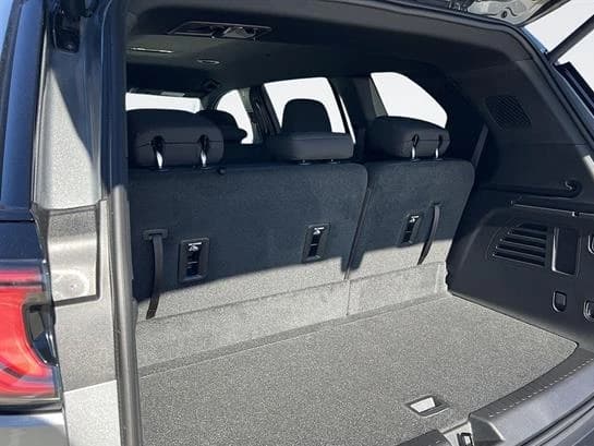 GMC Acadia FWD Elevation 4dr 2026 — side view