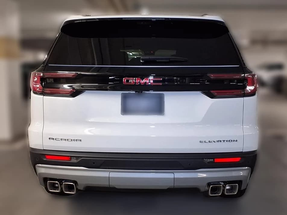 GMC Acadia FWD Elevation 4dr 2026 — side view