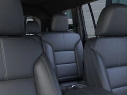 GMC Acadia FWD Elevation 4dr 2025 — side view