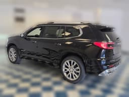 GMC Acadia FWD Denali 4dr 2026 — side view