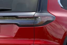 GMC Acadia AWD Elevation 4dr 2026 — side view