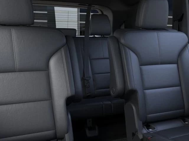 GMC Acadia AWD Elevation 4dr 2026 — side view