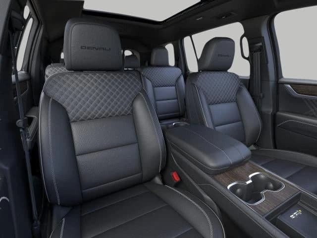 GMC Acadia AWD Denali 4dr 2026 — side view