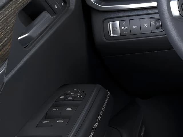 GMC Acadia AWD Denali 4dr 2026 — side view