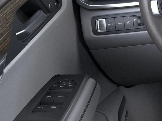 GMC Acadia AWD Denali 4dr 2026 — side view