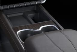 GMC Acadia FWD Denali Ultimate 4dr 2026 — side view
