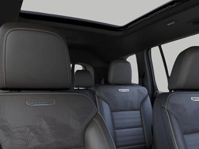 GMC Acadia AWD Denali Ultimate 4dr 2026 — side view