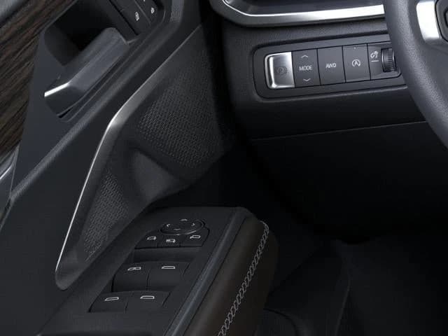 GMC Acadia AWD Denali Ultimate 4dr 2026 — side view