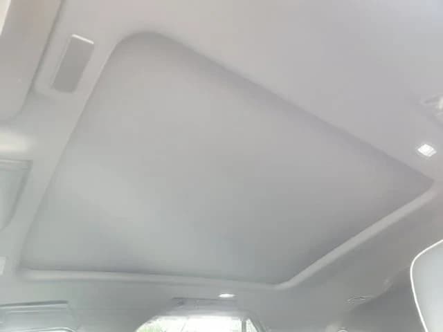 GMC Yukon Elevation 2WD 4dr 2027 — side view