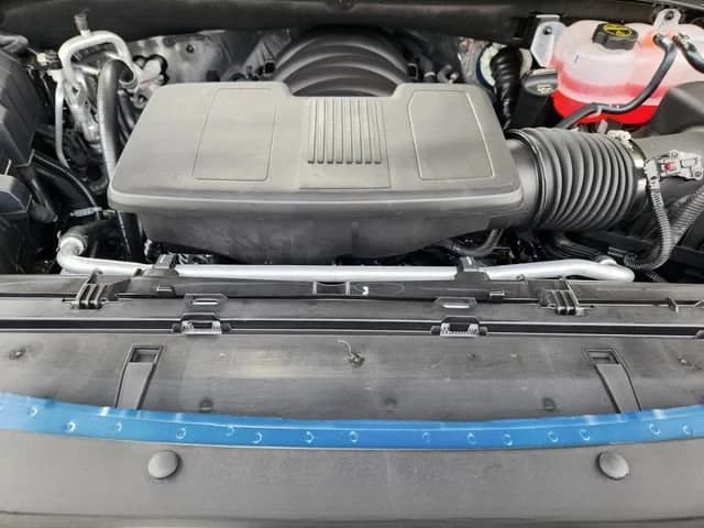 GMC Yukon XL Elevation 2WD 4dr 2026 — side view
