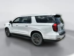 GMC Yukon XL Elevation 2WD 4dr 2026 — side view