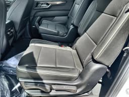 GMC Yukon XL Elevation 2WD 4dr 2026 — side view