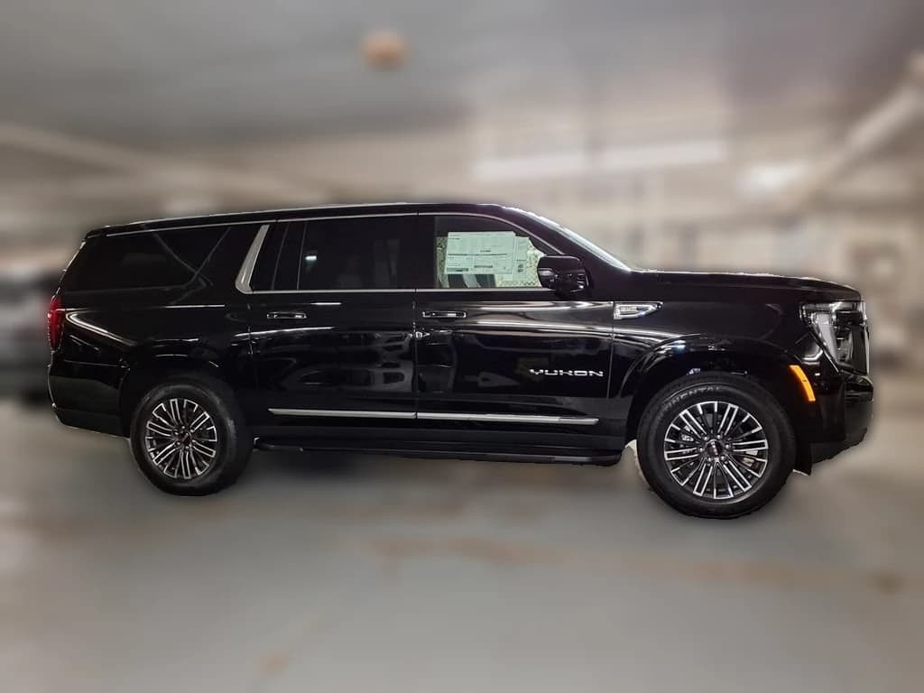 GMC Yukon XL Elevation 2WD 4dr 2026 — side view