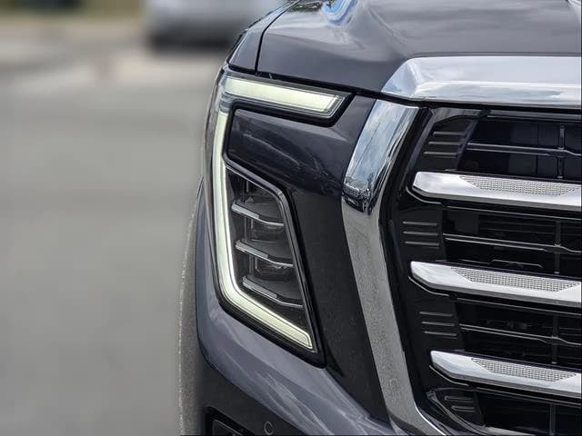 GMC Yukon XL Elevation 2WD 4dr 2026 — side view