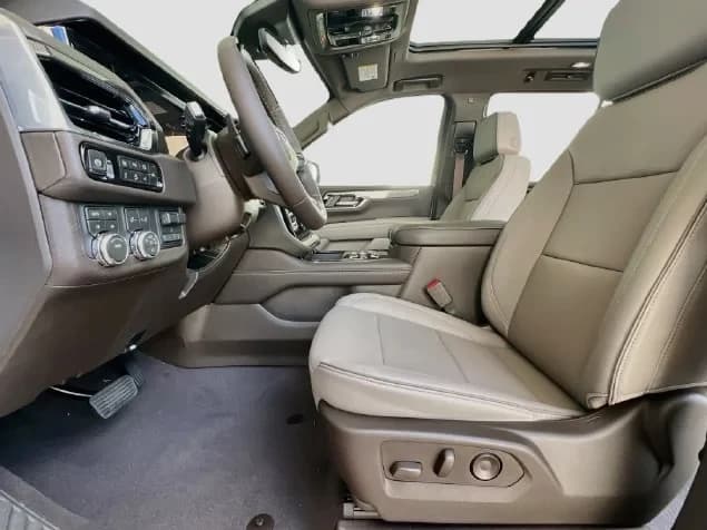 GMC Yukon Elevation 4WD 4dr 2027 — side view