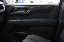 GMC Yukon Elevation 4WD 4dr 2026 — side view
