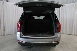 GMC Yukon Elevation 4WD 4dr 2026 — side view