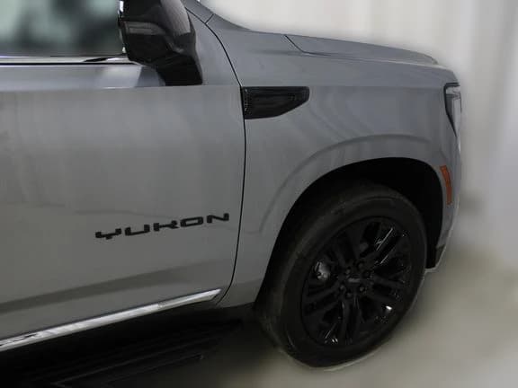 GMC Yukon Elevation 4WD 4dr 2026 — side view