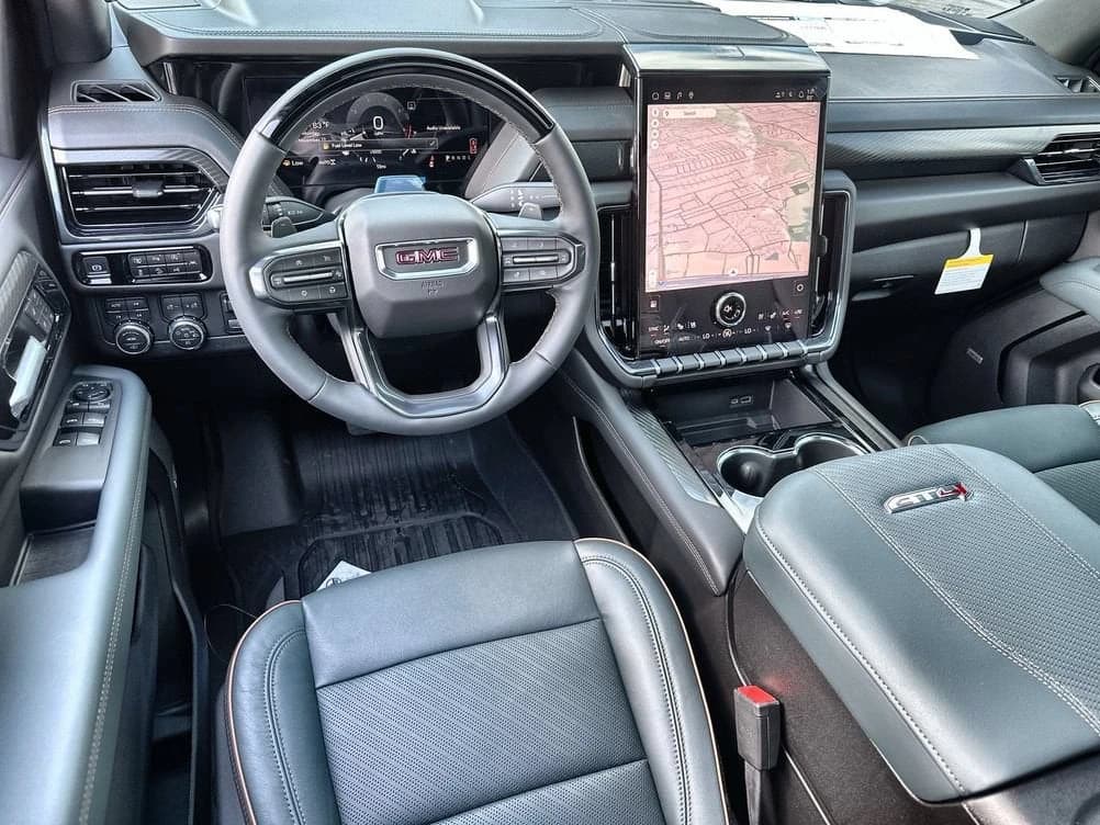 GMC Yukon AT4 4WD 4dr 2026 — side view