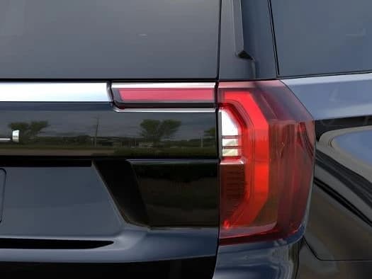 GMC Yukon Denali 4WD 4dr 2026 — side view