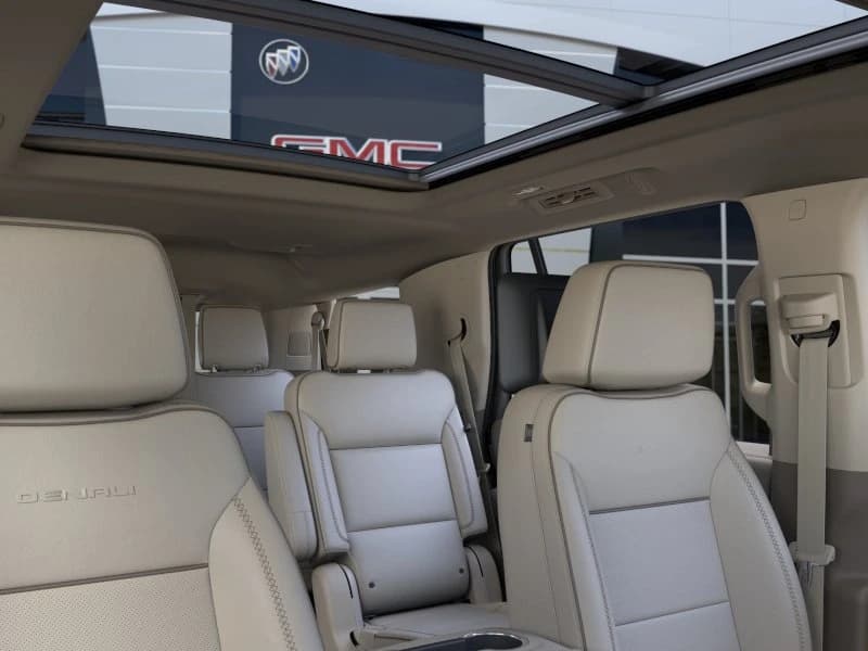 GMC Yukon Denali 4WD 4dr 2027 — side view