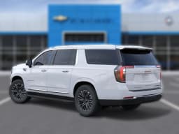 GMC Yukon XL Elevation 4WD 4dr 2026 — side view