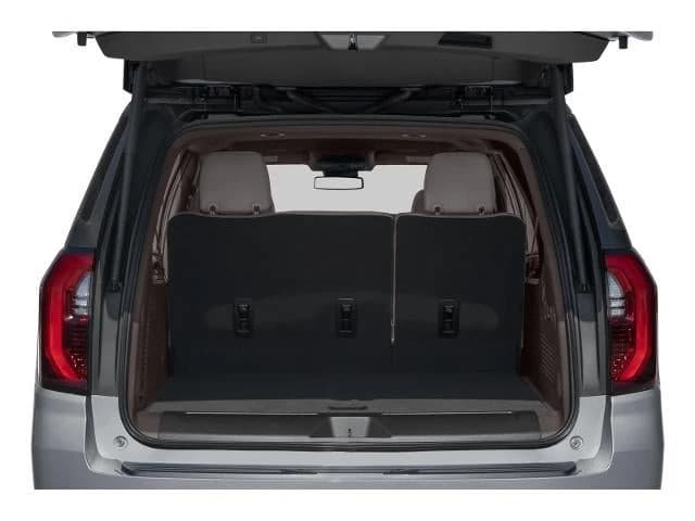 GMC Yukon XL Elevation 4WD 4dr 2026 — side view