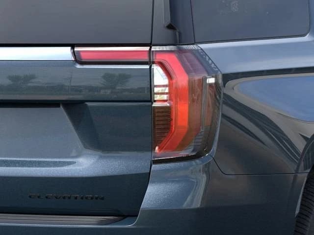 GMC Yukon XL Elevation 4WD 4dr 2026 — side view