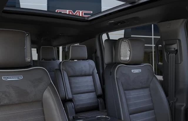 GMC Yukon XL Denali Ultimate 4WD 4dr 2026 — side view