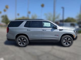 GMC Yukon AT4 Ultimate 4WD 4dr