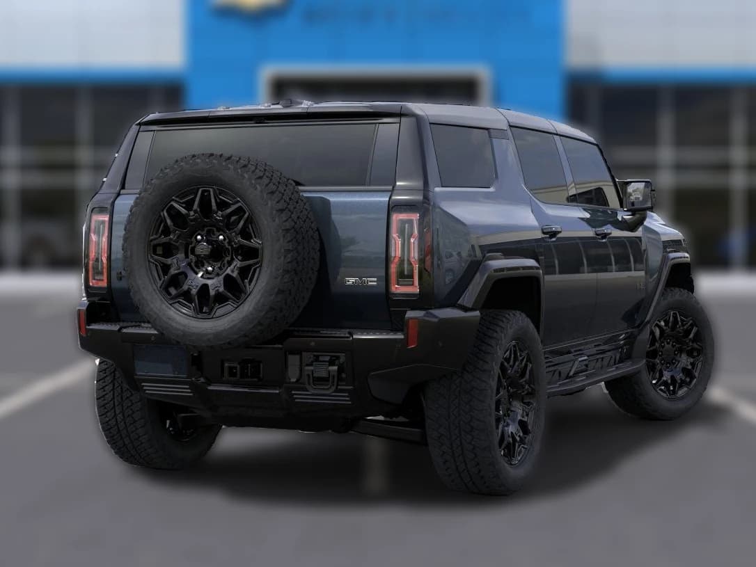 GMC HUMMER EV SUV 2X e4WD 4dr 2025 — side view